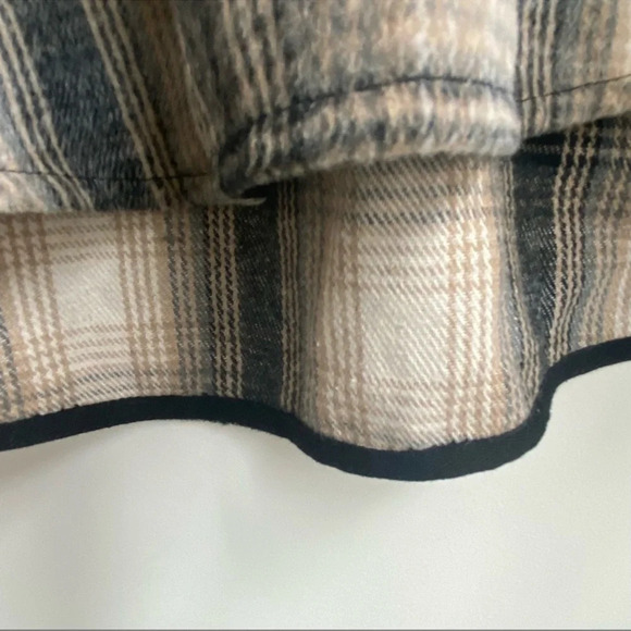 Blank NYC checked out plaid poncho cape jacket quarter zip vegan leather collar - Picture 14 of 16